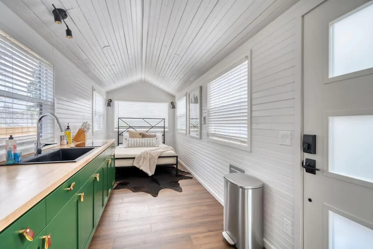 Stay Portland - Noir-Emerald Modern Tinylux In Портленд 0*,  США