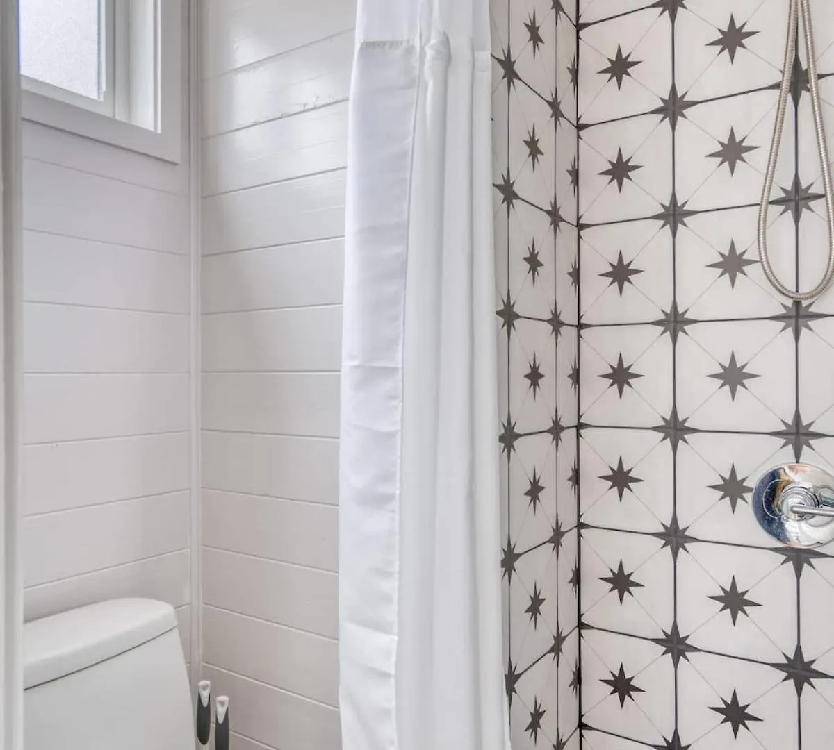 Stay Portland - Noir-Emerald Modern Tinylux In Портленд 0*,  США